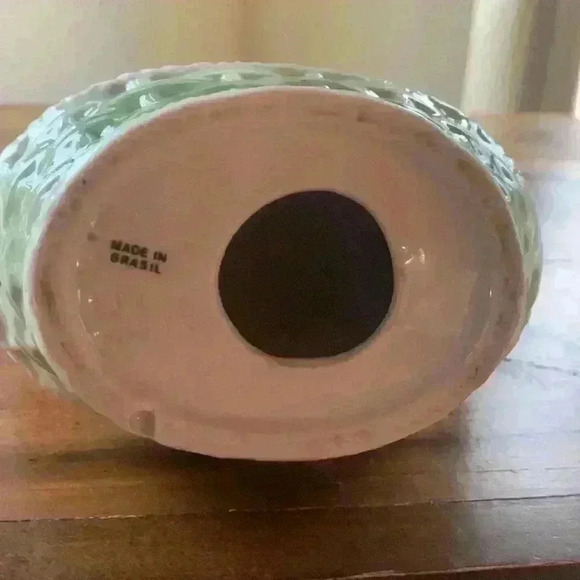 Vintage Porcelain Lusterware Deer in a Basket - Picture 5 of 6